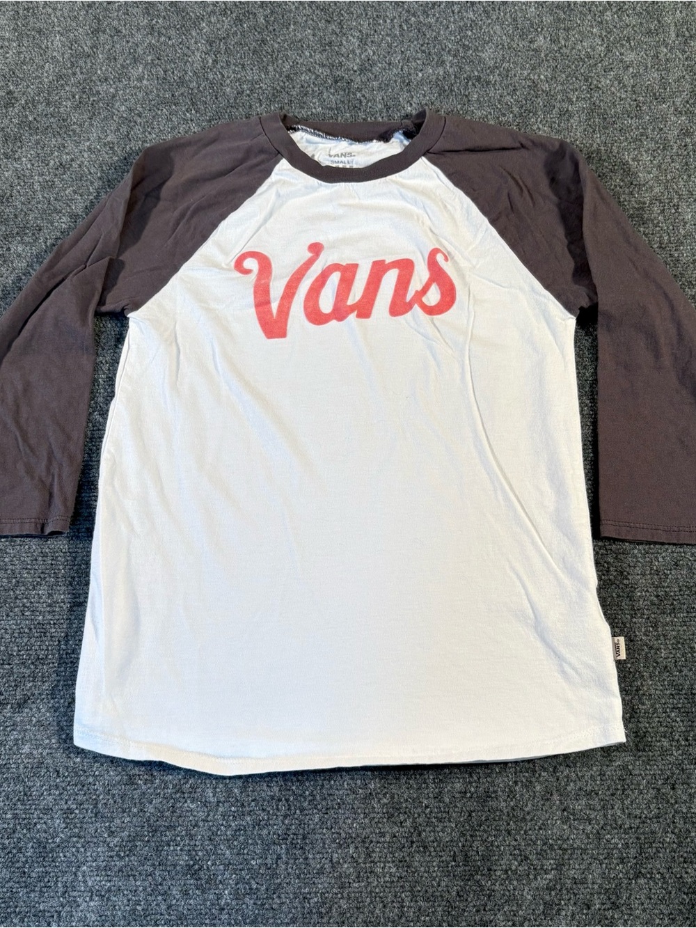 Vans Women's Small White Gray Raglan 3/4 Sleeve Flocked Logo Tee